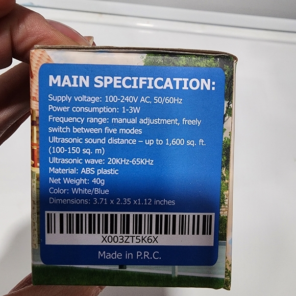 Revolmax Ultrasonic Pest Repeller 6 Pack - Picture 5 of 5